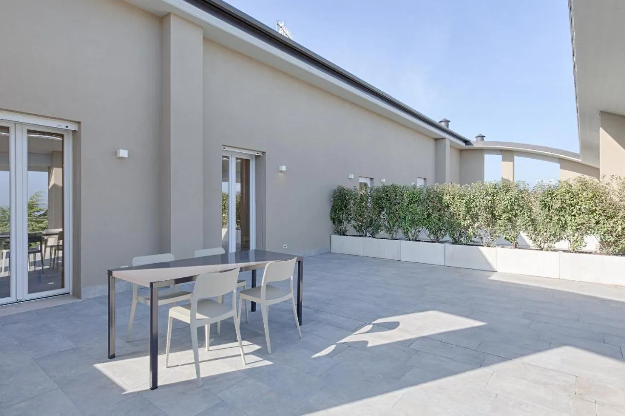 Homingarda - Fine Holiday Apartments Peschiera del Garda