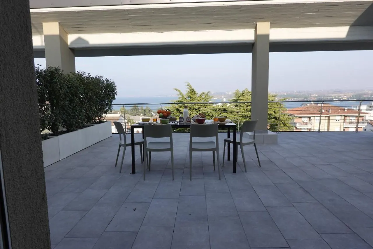 Homingarda - Fine Holiday Apartments Peschiera del Garda Italy