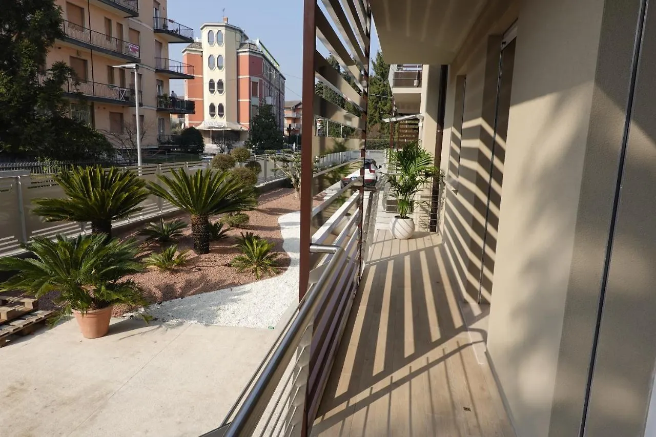 Homingarda - Fine Holiday Apartments Peschiera del Garda